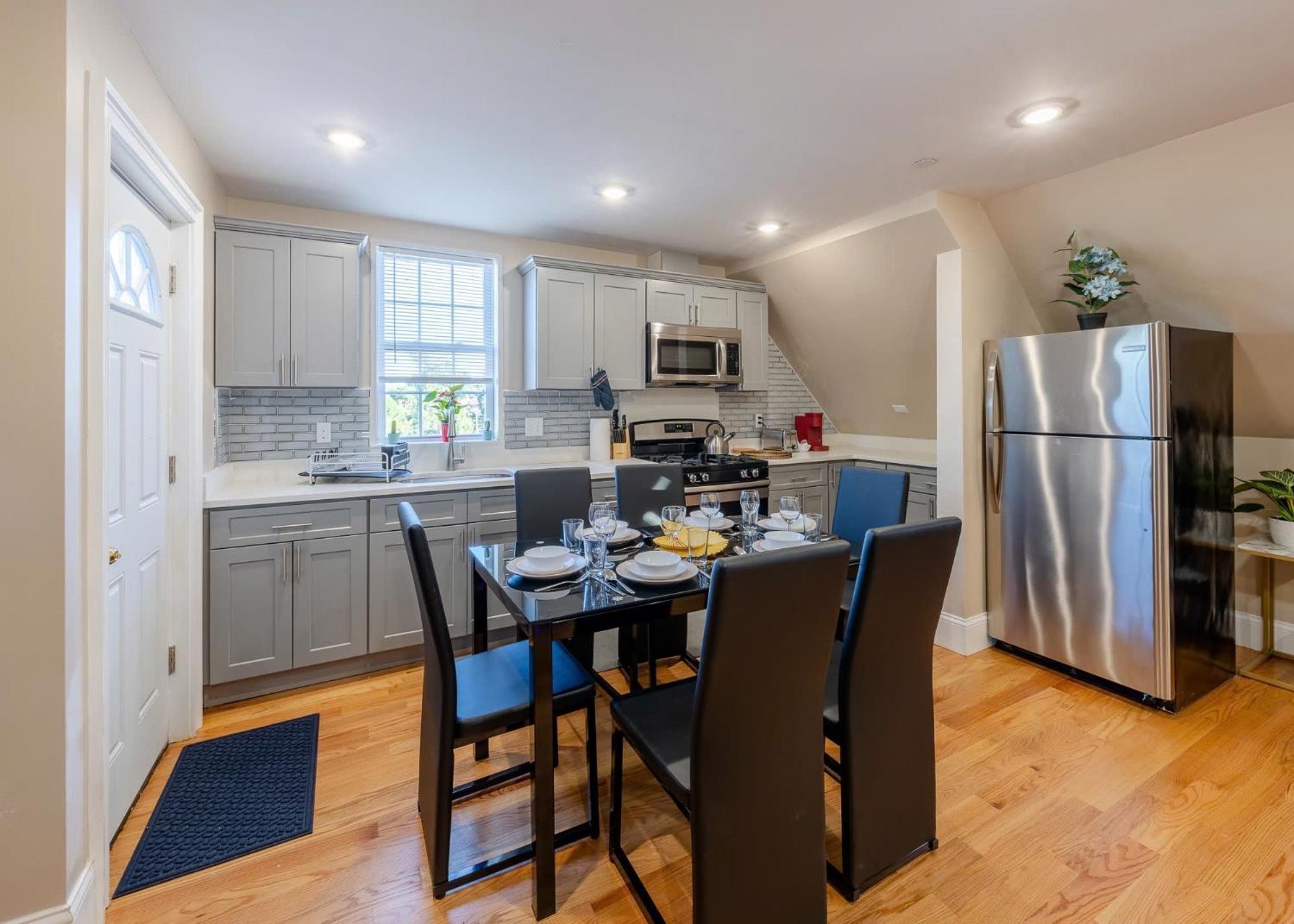 233-3 4br - Peaceful Escape Near Downtown