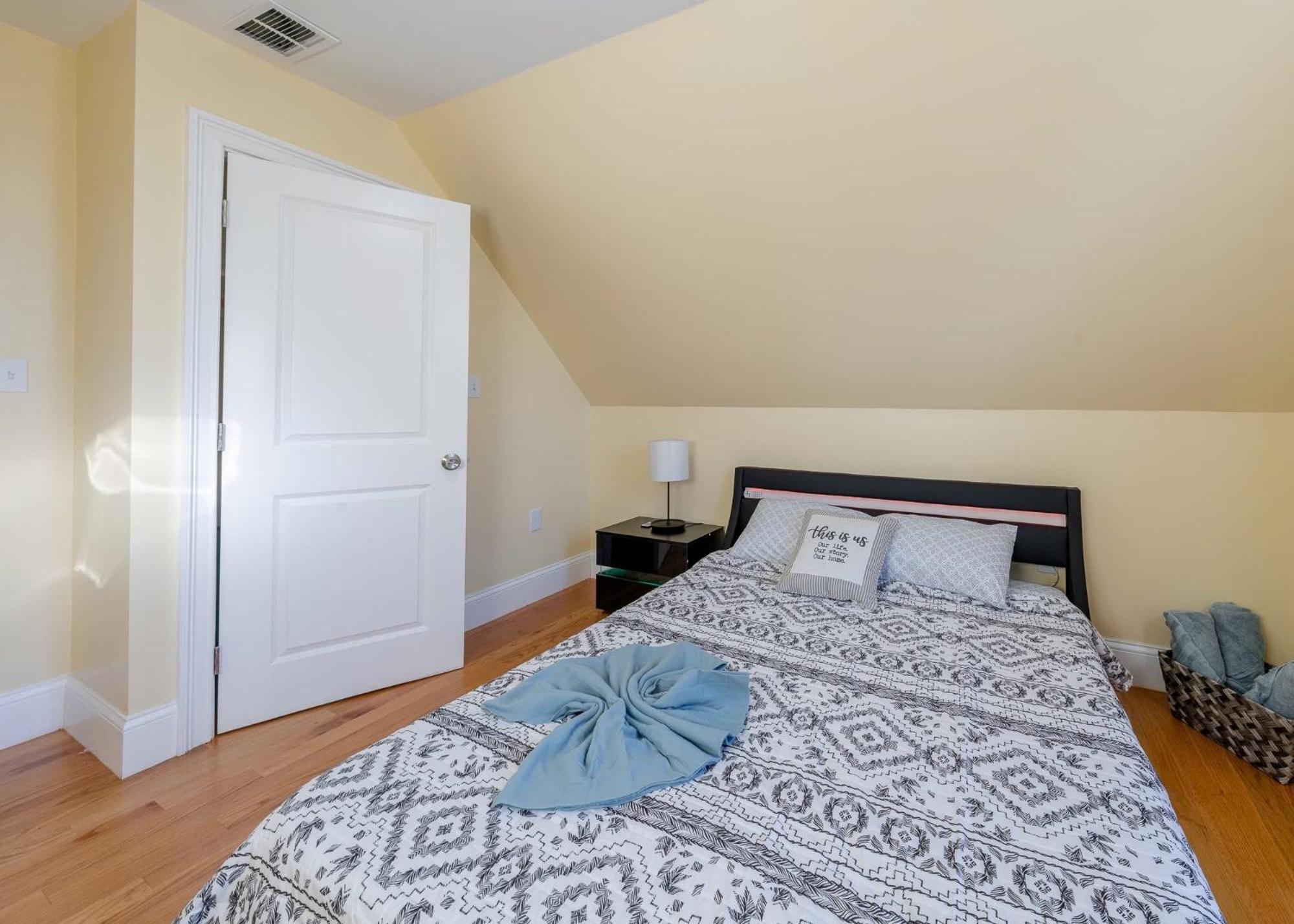 233-3 4br - Peaceful Escape Near Downtown Apartamento *